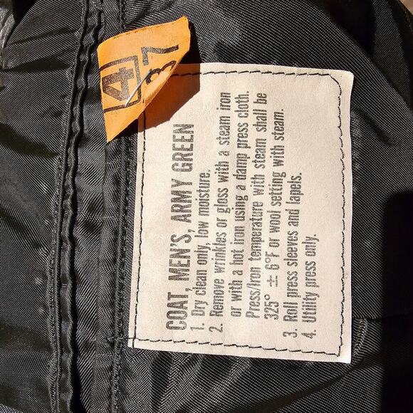 Vintage U.S. Army Dress Green Uniform Coat Jacket 38L Gold Buttons Military Issu - Picture 5 of 11